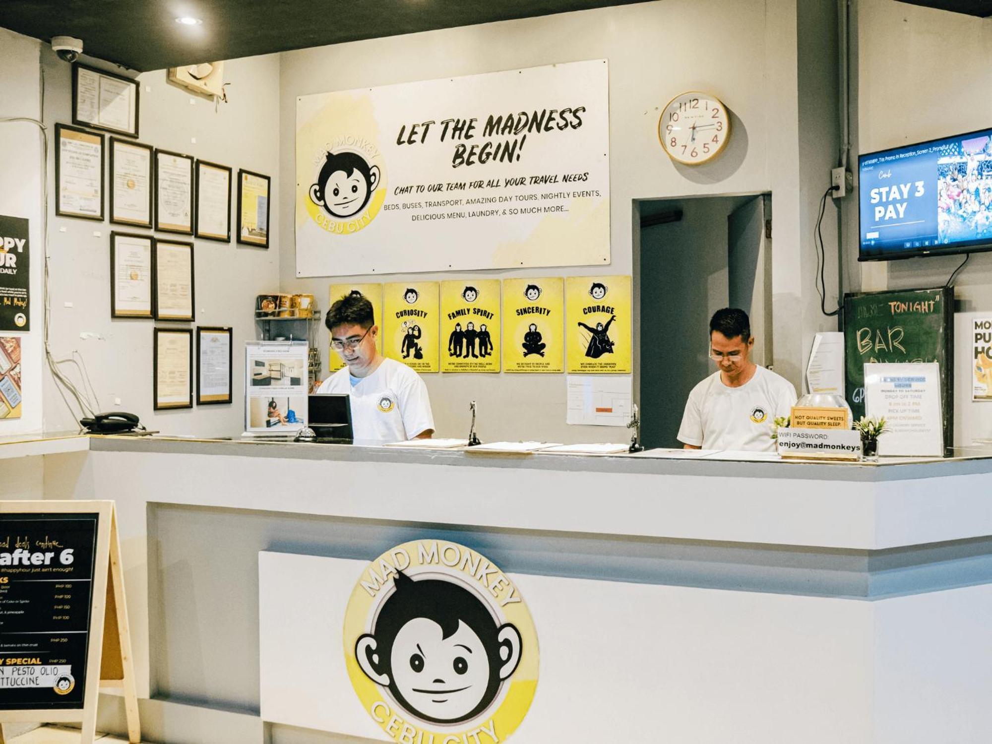Mad Monkey Cebu City (Adults Only) Buitenkant foto