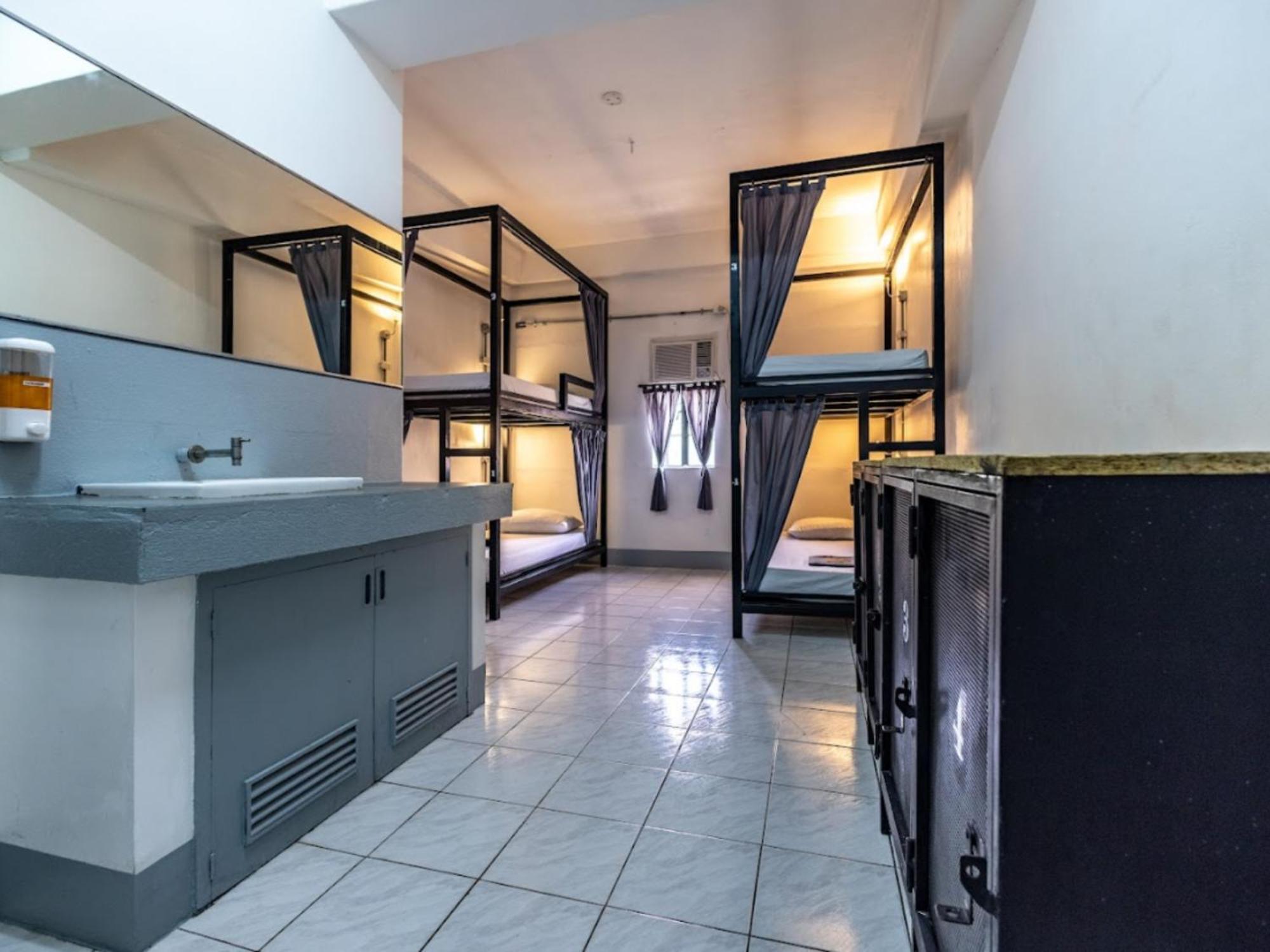 Mad Monkey Cebu City (Adults Only) Buitenkant foto